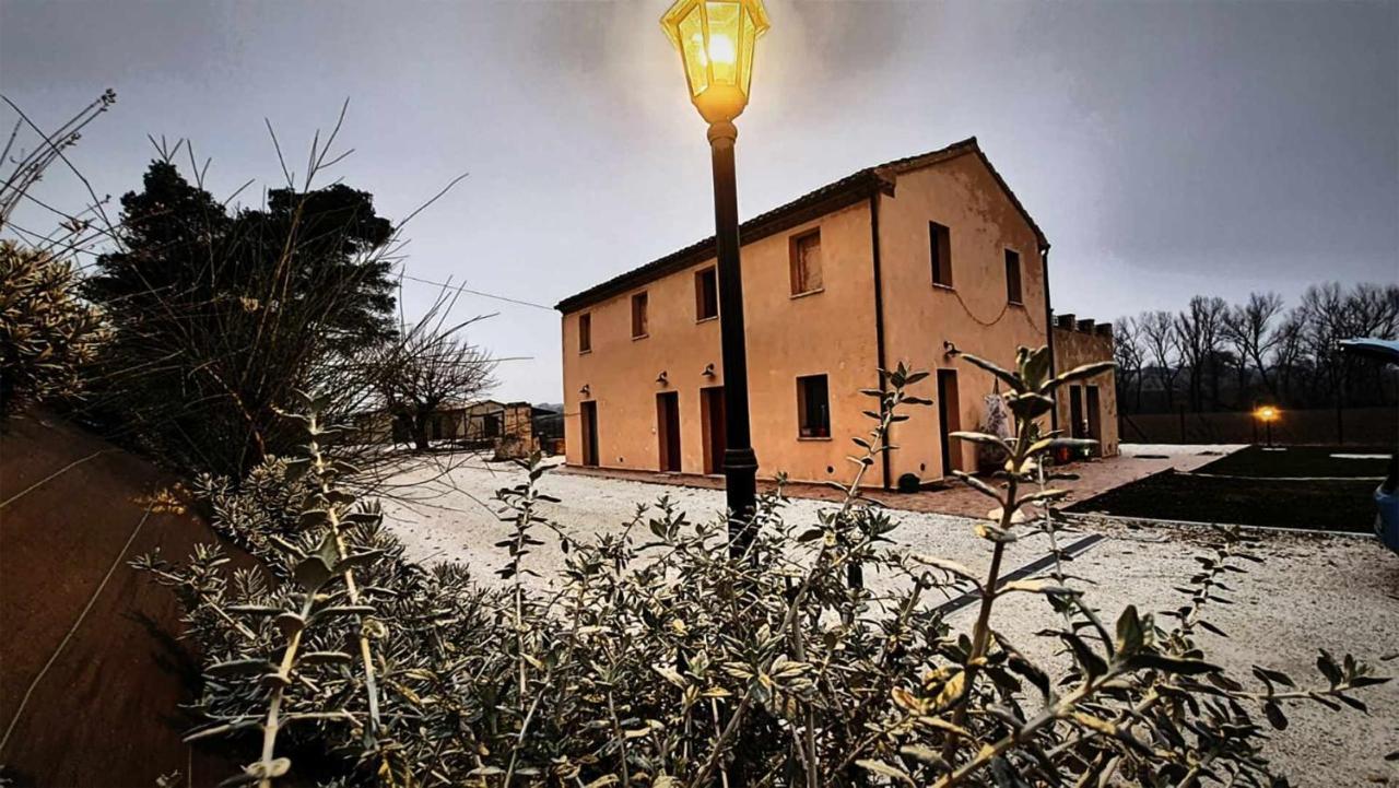 Casa Montefiore 13 Iris Lt Nella Tranquilla Campagna Marchigiana Анкона Екстер'єр фото