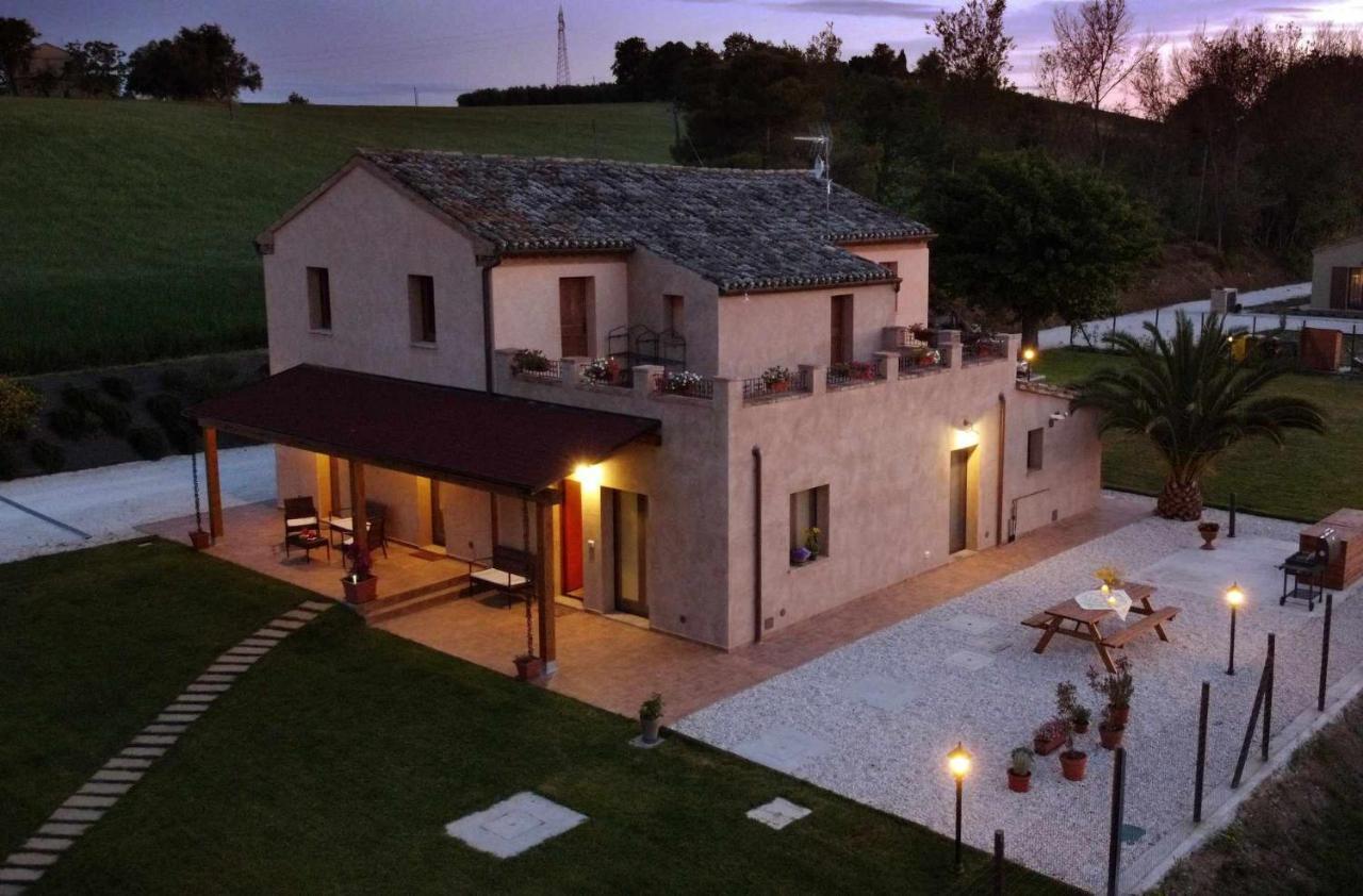 Casa Montefiore 13 Iris Lt Nella Tranquilla Campagna Marchigiana Анкона Екстер'єр фото